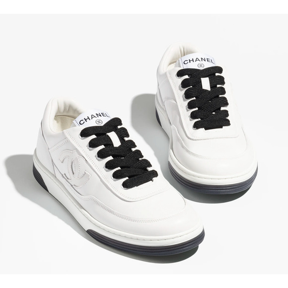 Chanel 24P White Black Leather CC Logo Flat Lace Up Runner Trainer Sneaker 41.5 - Picture 3 of 15